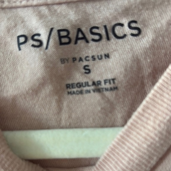 PacSun Pink Short Sleeve Tee Venice beach embroidery crew neckline 100% cotton - Picture 4 of 5